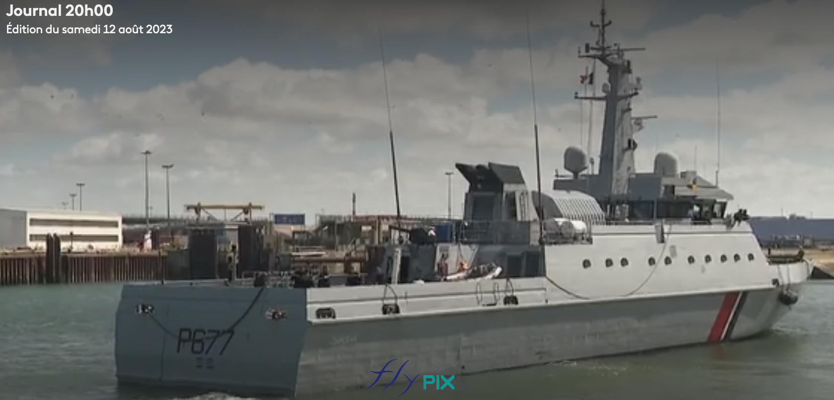 FLYPIX Tente air captif militaire MARINE NATIONALE aides refugies manche PVC double peau capitonne fregate armee 1