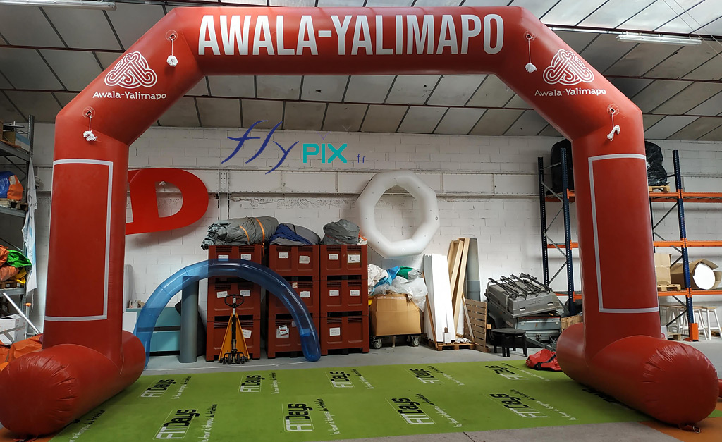 Arche gonflable 6 x 4 m totale impression numérique couleur pour la mairie de Awala-yalimapo