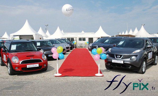 Ballon publicitaire pour salon automobile