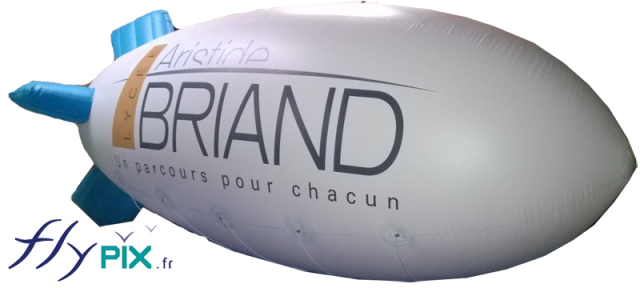 Ballon publicitaire zeppelin