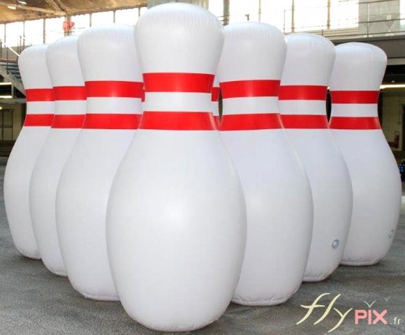 Ballons en forme de quilles de bowling