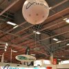 Ballon publicitaire à hélium volant