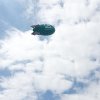 Dirigeable zeppelin publicitaire hélium