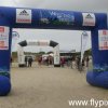 Arches publicitaires gonflables lors d&#039;une compėtition sportive