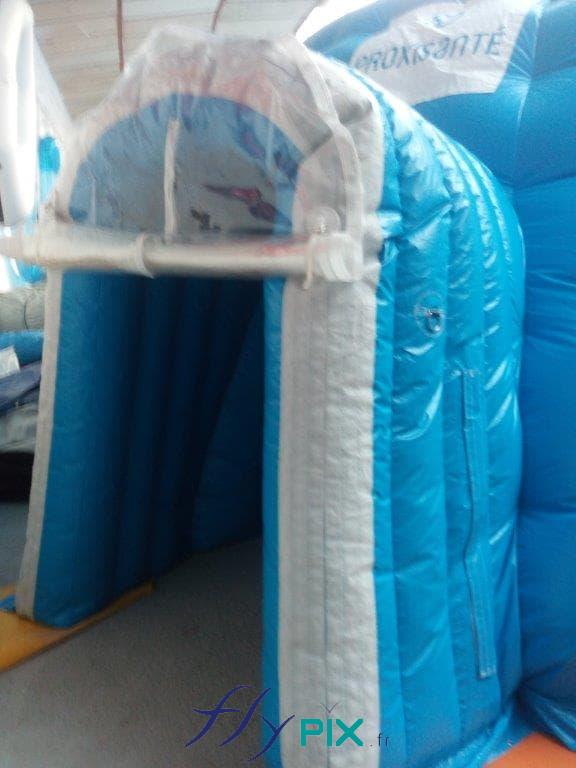 Porte d'entrée SAS barnum igloo gonflable abri tente air captif