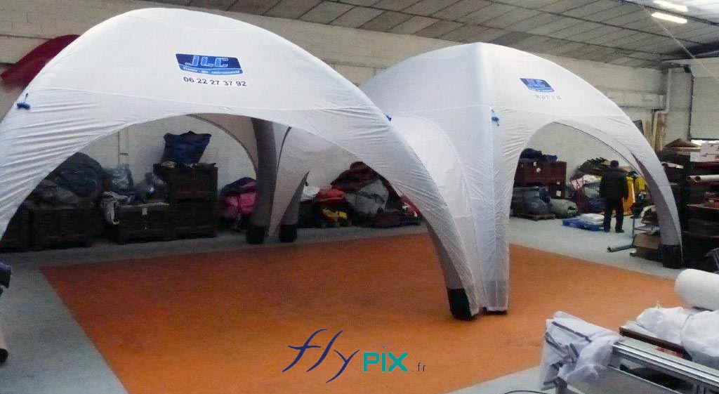 Tente gonflable igloo 6x6 m, pour des chantiers, abri piscine, chantiers temporaires.