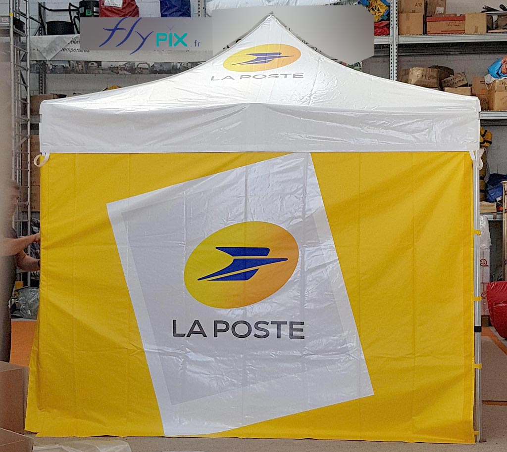 tente pliable avec marquages
